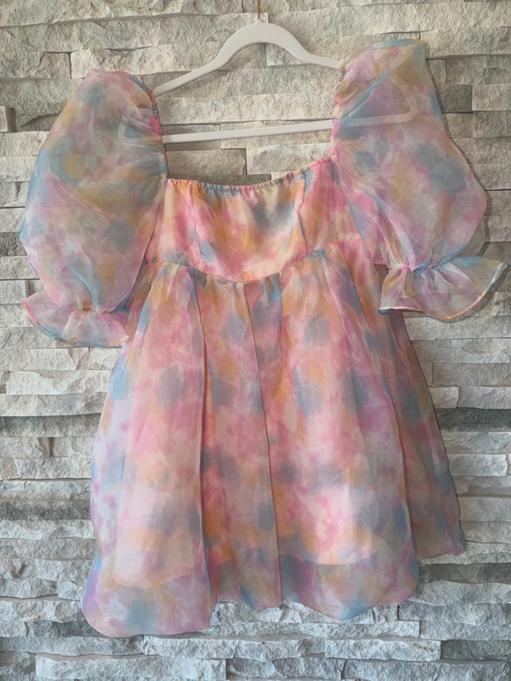 Gorgeous Pastel Watercolor Puff Sleeve mini Dress.  Wore it once. Like new